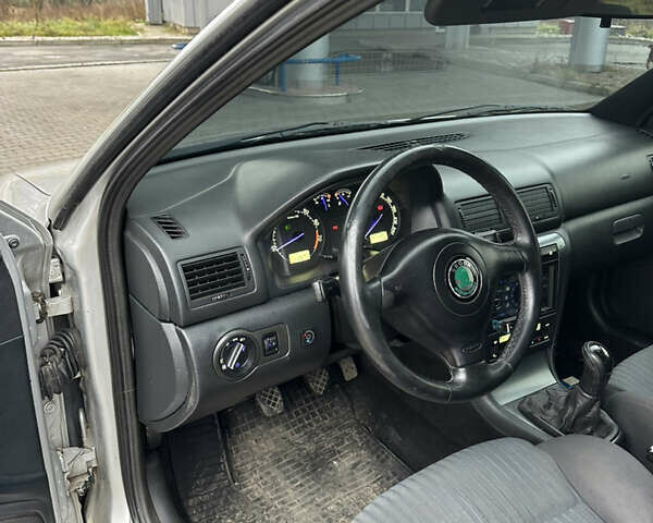 Серый Шкода Октавия, объемом двигателя 1.78 л и пробегом 277 тыс. км за 4999 $, фото 7 на Automoto.ua