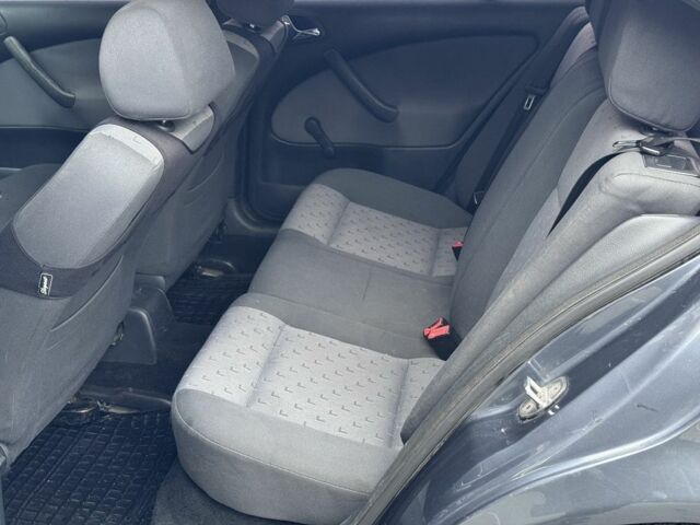 Шкода Октавия 2007 в Полтаве на Automoto.ua Серый Шкода Октавия, объемом двигателя 1.9 л и пробегом 274 тыс. км за 4999 $, фото 9 на Automoto.ua