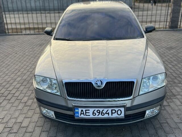 Сірий Шкода Октавія, об'ємом двигуна 1.6 л та пробігом 340 тис. км за 5500 $, фото 11 на Automoto.ua