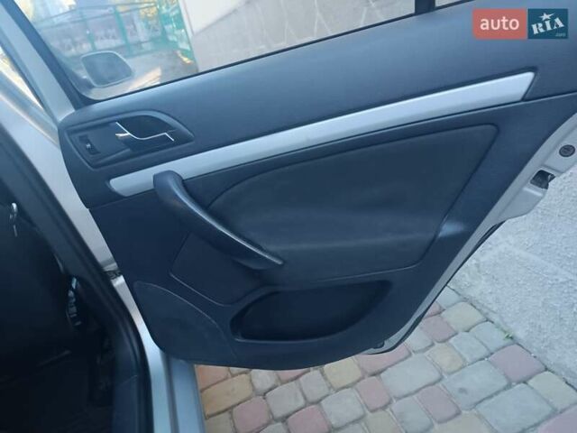 Шкода Октавия 2007 в Тернополе на Automoto.ua Серый Шкода Октавия, объемом двигателя 1.6 л и пробегом 270 тыс. км за 5600 $, фото 28 на Automoto.ua