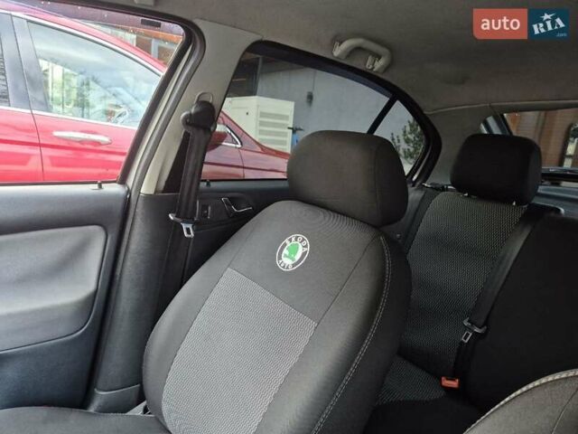 Серый Шкода Октавия, объемом двигателя 1.6 л и пробегом 163 тыс. км за 6500 $, фото 15 на Automoto.ua