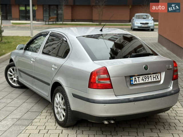 Сірий Шкода Октавія, об'ємом двигуна 2 л та пробігом 301 тис. км за 6150 $, фото 20 на Automoto.ua