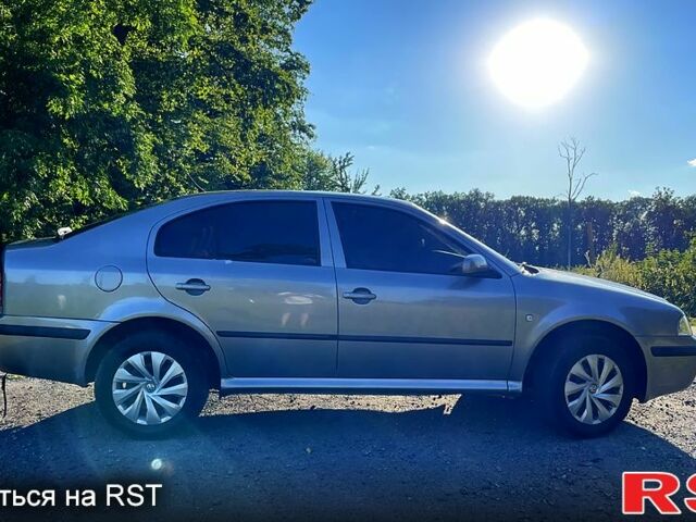 Серый Шкода Октавия, объемом двигателя 1.6 л и пробегом 265 тыс. км за 5300 $, фото 2 на Automoto.ua