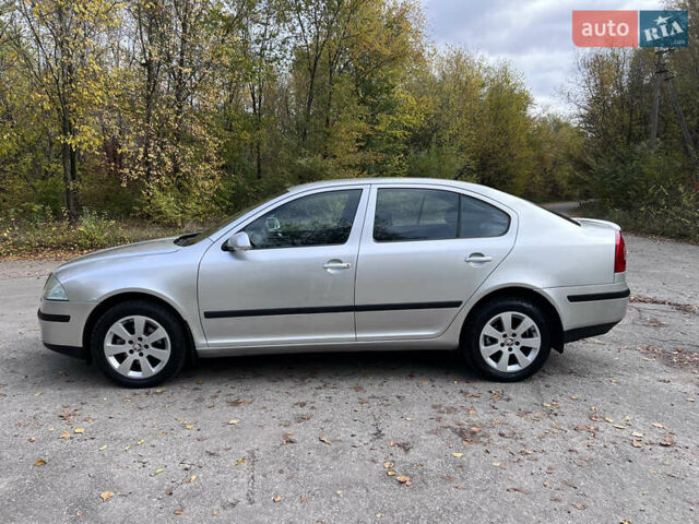 Сірий Шкода Октавія, об'ємом двигуна 1.6 л та пробігом 283 тис. км за 5500 $, фото 1 на Automoto.ua