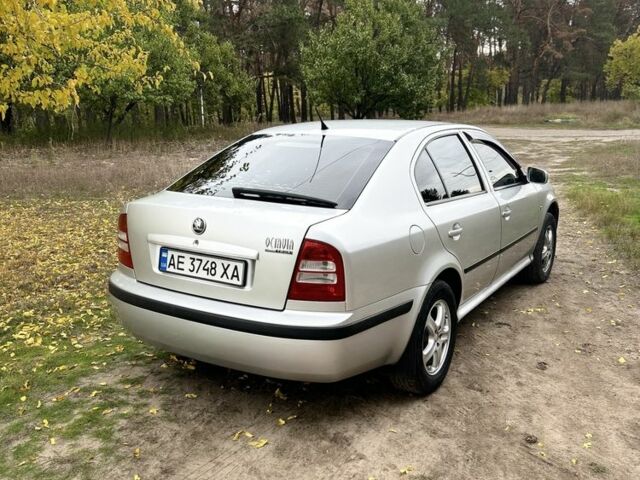 Серый Шкода Октавия, объемом двигателя 1.6 л и пробегом 325 тыс. км за 4450 $, фото 3 на Automoto.ua