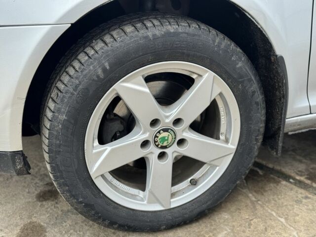 Серый Шкода Октавия, объемом двигателя 1.6 л и пробегом 203 тыс. км за 5000 $, фото 8 на Automoto.ua