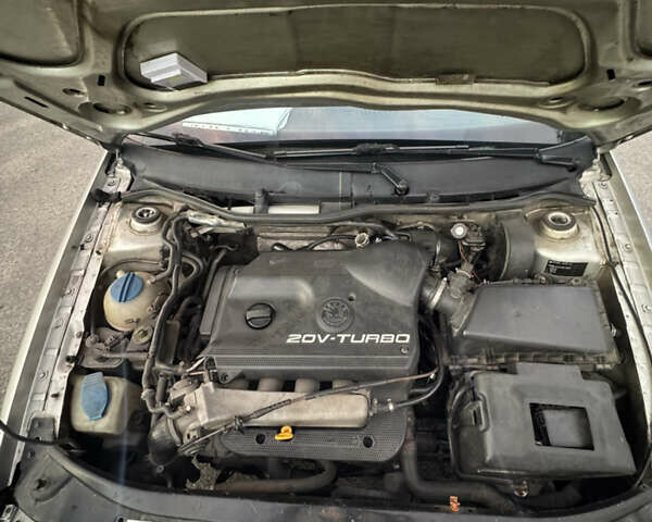 Сірий Шкода Октавія, об'ємом двигуна 1.78 л та пробігом 270 тис. км за 5400 $, фото 16 на Automoto.ua