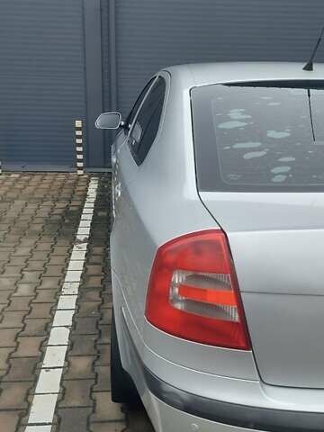 Серый Шкода Октавия, объемом двигателя 1.6 л и пробегом 335 тыс. км за 4850 $, фото 58 на Automoto.ua