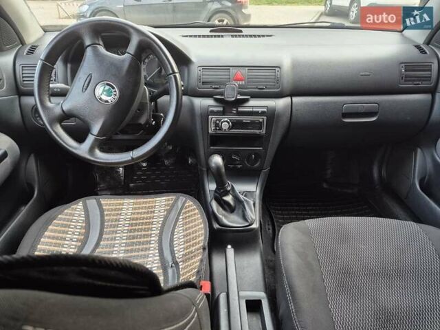 Серый Шкода Октавия, объемом двигателя 1.6 л и пробегом 163 тыс. км за 6500 $, фото 14 на Automoto.ua