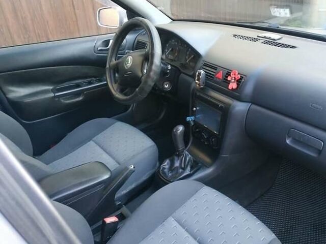 Сірий Шкода Октавія, об'ємом двигуна 1.6 л та пробігом 197 тис. км за 5400 $, фото 7 на Automoto.ua