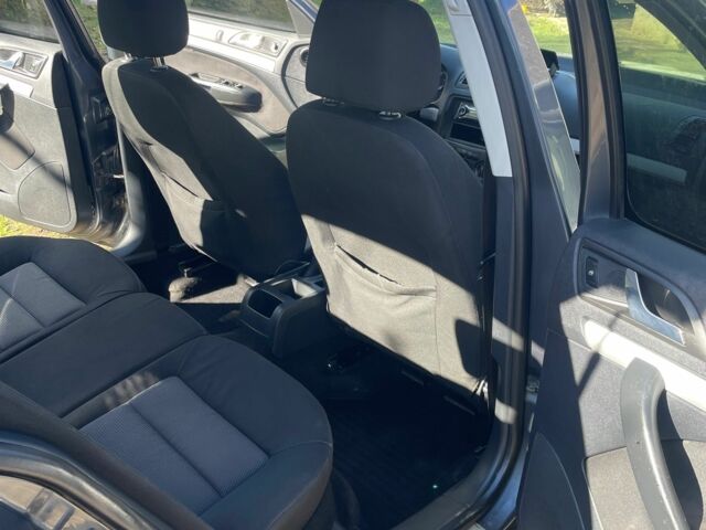 Серый Шкода Октавия, объемом двигателя 0 л и пробегом 326 тыс. км за 5050 $, фото 5 на Automoto.ua