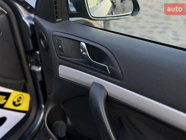 Серый Шкода Октавия, объемом двигателя 1.6 л и пробегом 147 тыс. км за 6450 $, фото 23 на Automoto.ua