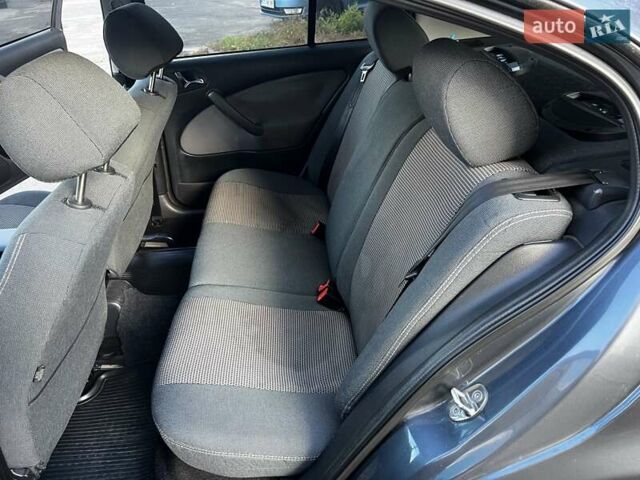 Сірий Шкода Октавія, об'ємом двигуна 1.6 л та пробігом 275 тис. км за 6500 $, фото 26 на Automoto.ua