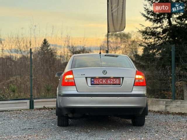 Серый Шкода Октавия, объемом двигателя 1.6 л и пробегом 188 тыс. км за 6250 $, фото 15 на Automoto.ua