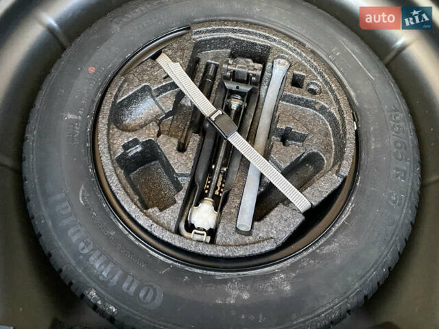 Шкода Октавия 2007 в Борщеве на Automoto.ua Серый Шкода Октавия, объемом двигателя 1.6 л и пробегом 169 тыс. км за 7900 $, фото 16 на Automoto.ua