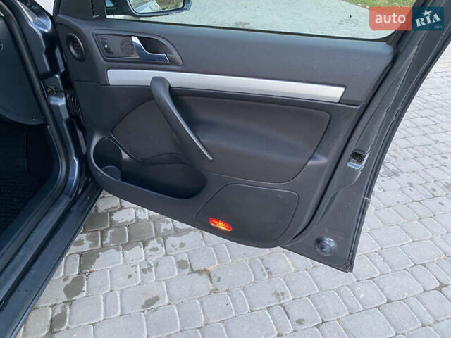 Шкода Октавия 2007 в Борщеве на Automoto.ua Серый Шкода Октавия, объемом двигателя 1.6 л и пробегом 169 тыс. км за 7900 $, фото 14 на Automoto.ua