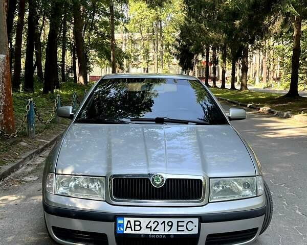 Серый Шкода Октавия, объемом двигателя 1.6 л и пробегом 218 тыс. км за 5200 $, фото 7 на Automoto.ua