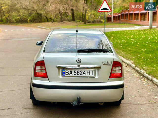 Сірий Шкода Октавія, об'ємом двигуна 1.6 л та пробігом 235 тис. км за 4999 $, фото 6 на Automoto.ua