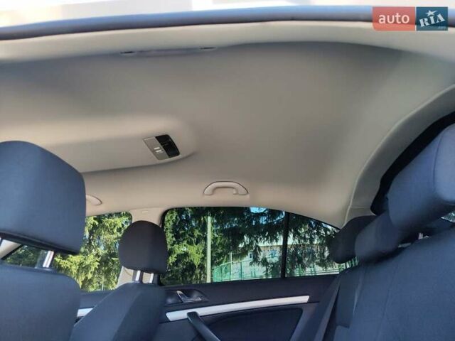 Серый Шкода Октавия, объемом двигателя 1.6 л и пробегом 285 тыс. км за 5500 $, фото 43 на Automoto.ua