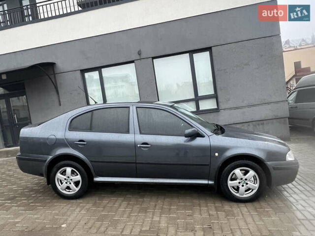 Сірий Шкода Октавія, об'ємом двигуна 1.8 л та пробігом 310 тис. км за 3950 $, фото 17 на Automoto.ua