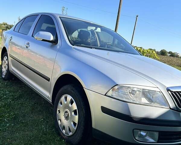 Сірий Шкода Октавія, об'ємом двигуна 1.8 л та пробігом 270 тис. км за 6300 $, фото 9 на Automoto.ua