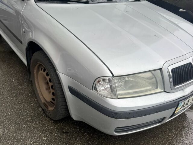 Сірий Шкода Октавія, об'ємом двигуна 1.8 л та пробігом 245 тис. км за 3950 $, фото 1 на Automoto.ua