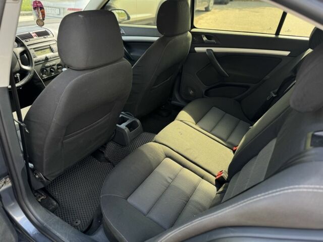 Сірий Шкода Октавія, об'ємом двигуна 1.6 л та пробігом 295 тис. км за 4999 $, фото 19 на Automoto.ua