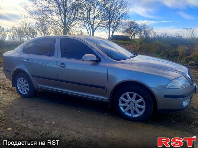 Сірий Шкода Октавія, об'ємом двигуна 1.6 л та пробігом 300 тис. км за 4600 $, фото 1 на Automoto.ua