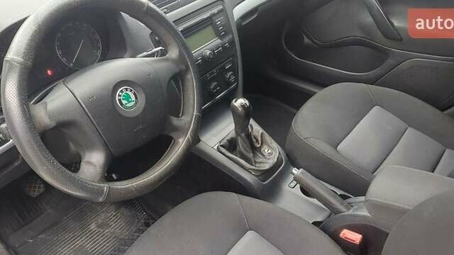 Серый Шкода Октавия, объемом двигателя 1.6 л и пробегом 335 тыс. км за 4850 $, фото 27 на Automoto.ua