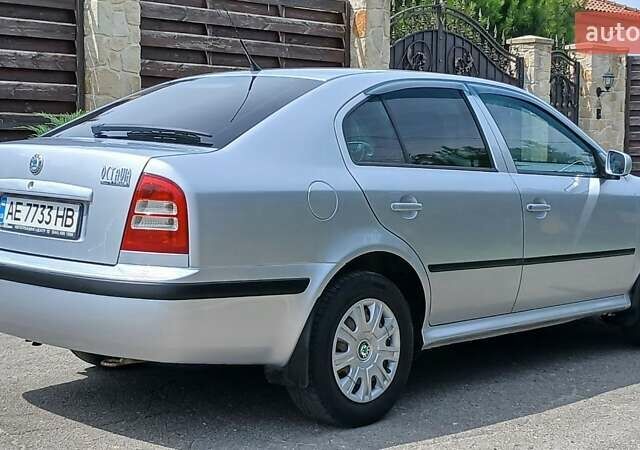 Серый Шкода Октавия, объемом двигателя 1.6 л и пробегом 226 тыс. км за 5200 $, фото 4 на Automoto.ua
