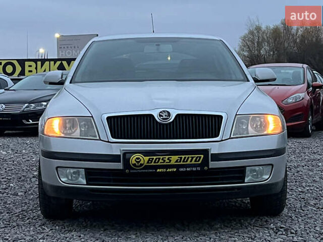 Серый Шкода Октавия, объемом двигателя 1.6 л и пробегом 250 тыс. км за 5850 $, фото 1 на Automoto.ua