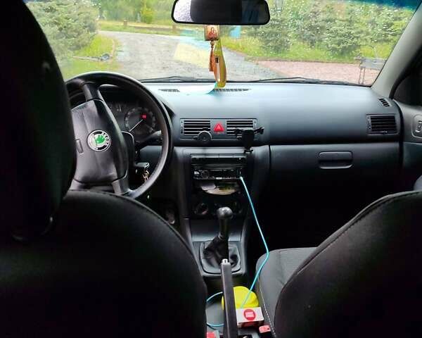 Серый Шкода Октавия, объемом двигателя 1.9 л и пробегом 231 тыс. км за 4900 $, фото 7 на Automoto.ua