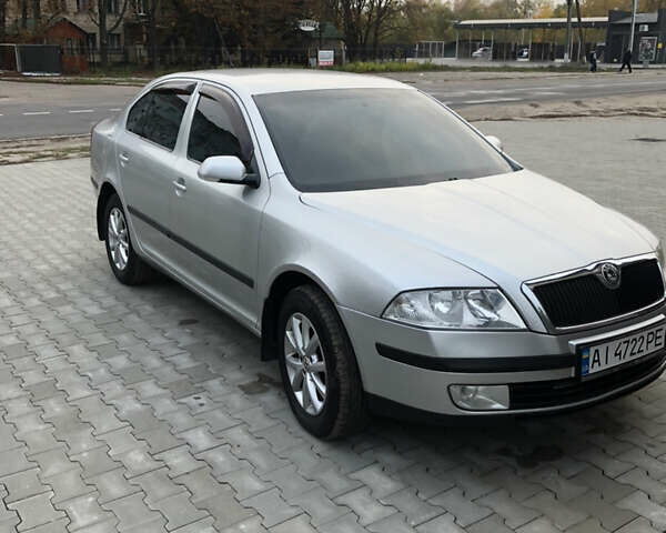 Серый Шкода Октавия, объемом двигателя 1.97 л и пробегом 260 тыс. км за 5700 $, фото 2 на Automoto.ua
