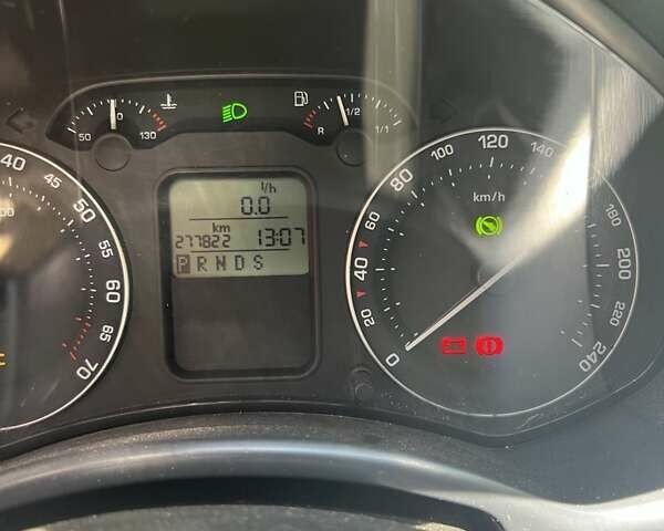 Сірий Шкода Октавія, об'ємом двигуна 1.6 л та пробігом 277 тис. км за 6000 $, фото 14 на Automoto.ua