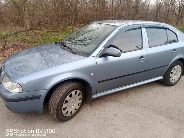Сірий Шкода Октавія, об'ємом двигуна 1.6 л та пробігом 300 тис. км за 5500 $, фото 2 на Automoto.ua