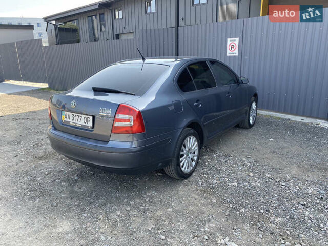 Серый Шкода Октавия, объемом двигателя 1.6 л и пробегом 280 тыс. км за 6200 $, фото 7 на Automoto.ua