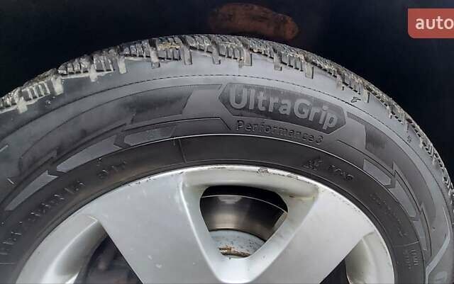 Серый Шкода Октавия, объемом двигателя 1.6 л и пробегом 335 тыс. км за 4850 $, фото 87 на Automoto.ua