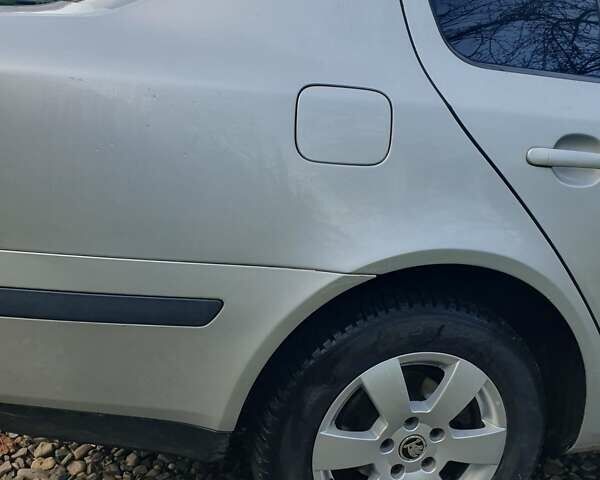 Серый Шкода Октавия, объемом двигателя 1.6 л и пробегом 240 тыс. км за 4850 $, фото 22 на Automoto.ua