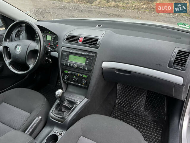 Сірий Шкода Октавія, об'ємом двигуна 1.4 л та пробігом 192 тис. км за 5600 $, фото 32 на Automoto.ua