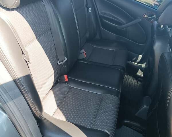 Серый Шкода Октавия, объемом двигателя 1.9 л и пробегом 330 тыс. км за 6200 $, фото 9 на Automoto.ua