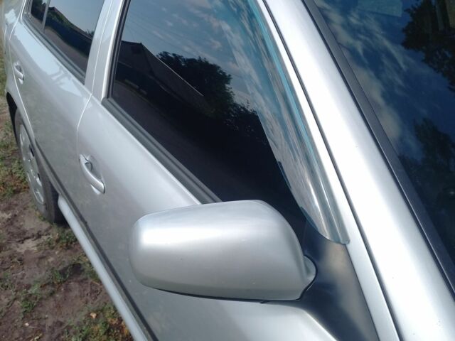 Сірий Шкода Октавія, об'ємом двигуна 1.6 л та пробігом 219 тис. км за 5650 $, фото 1 на Automoto.ua