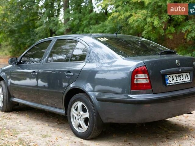 Сірий Шкода Октавія, об'ємом двигуна 1.6 л та пробігом 274 тис. км за 5600 $, фото 5 на Automoto.ua
