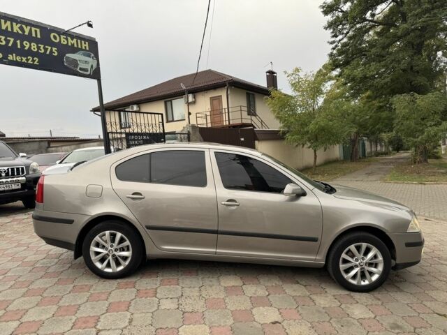 Шкода Октавия 2007 в Николаеве на Automoto.ua Серый Шкода Октавия, объемом двигателя 2 л и пробегом 295 тыс. км за 6199 $, фото 4 на Automoto.ua