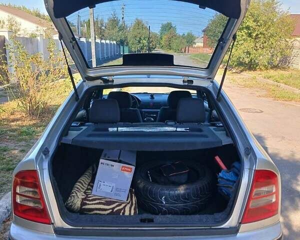 Серый Шкода Октавия, объемом двигателя 1.78 л и пробегом 330 тыс. км за 5300 $, фото 2 на Automoto.ua