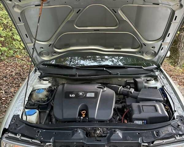 Сірий Шкода Октавія, об'ємом двигуна 1.6 л та пробігом 290 тис. км за 5900 $, фото 8 на Automoto.ua