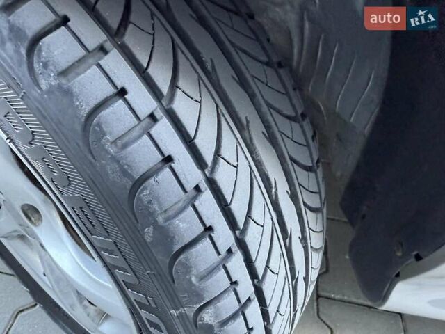 Сірий Шкода Октавія, об'ємом двигуна 1.6 л та пробігом 230 тис. км за 5200 $, фото 44 на Automoto.ua