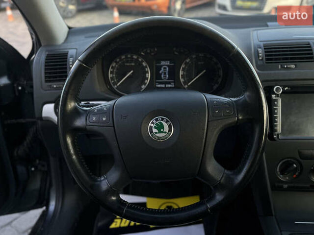 Серый Шкода Октавия, объемом двигателя 1.6 л и пробегом 147 тыс. км за 6450 $, фото 9 на Automoto.ua