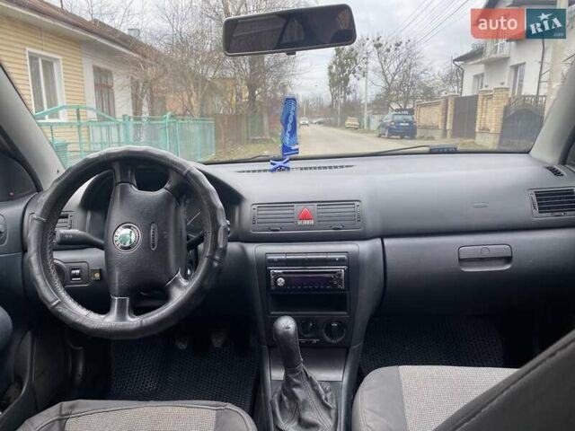Серый Шкода Октавия, объемом двигателя 1.6 л и пробегом 290 тыс. км за 5600 $, фото 12 на Automoto.ua