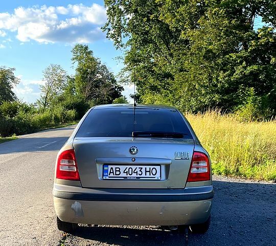 Серый Шкода Октавия, объемом двигателя 1.6 л и пробегом 265 тыс. км за 5300 $, фото 1 на Automoto.ua