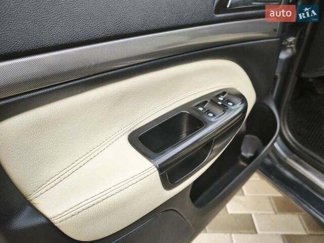 Сірий Шкода Октавія, об'ємом двигуна 1.98 л та пробігом 302 тис. км за 4700 $, фото 22 на Automoto.ua